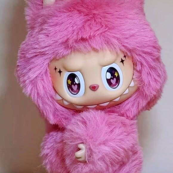 Pop Mart Labubu Lisa pink with keychain – BLACKPINK fans' collectible - Picture 5 of 7